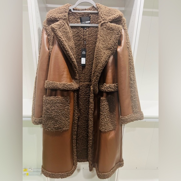 Brand new faux leather 4 in one chocolate coat. Detachable sleeves and hem! - Picture 2 of 4